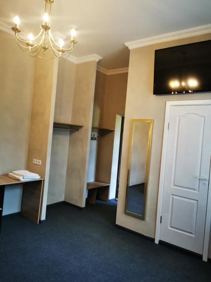 Hotel Karklu Muiza Йелгава Екстериор снимка