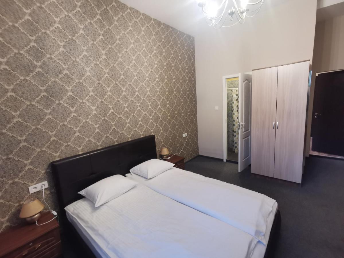 Hotel Karklu Muiza Йелгава Екстериор снимка