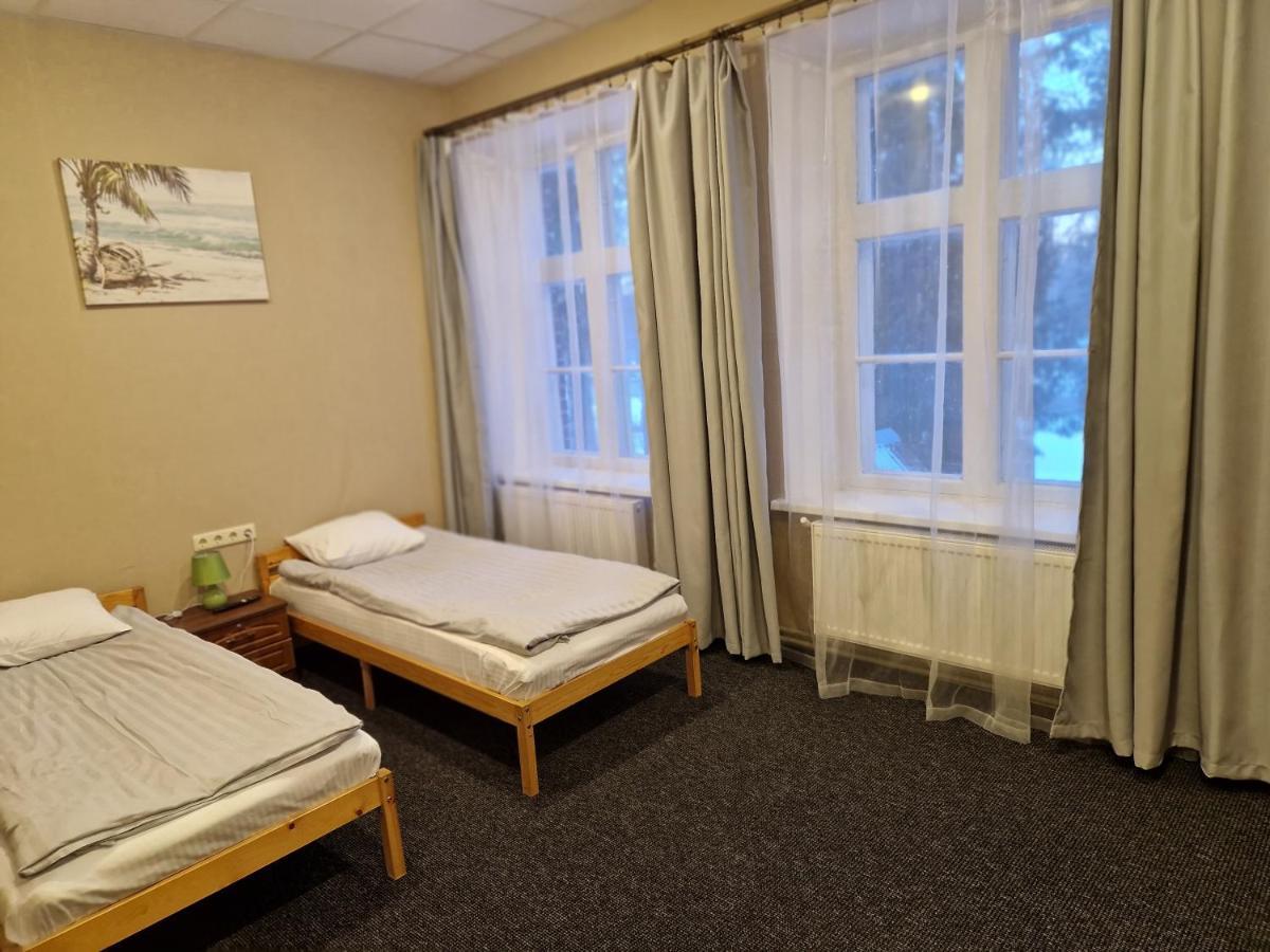 Hotel Karklu Muiza Йелгава Екстериор снимка